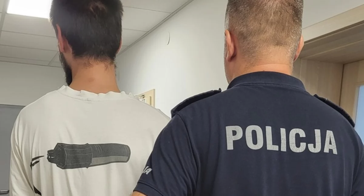 Kronika Kryminalna, Napadł stację paliw Grozi - zdjęcie, fotografia