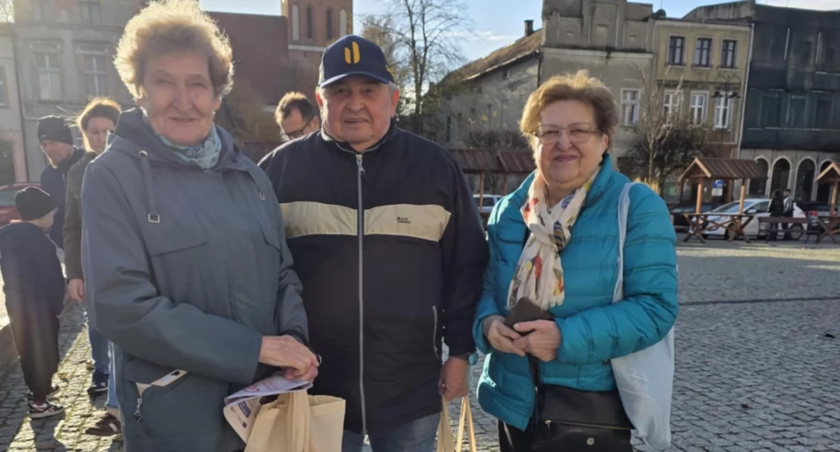 Wydarzenia lokalne, Czytelnicy odebrali gęsie tuszki [zdjęcia] - zdjęcie, fotografia