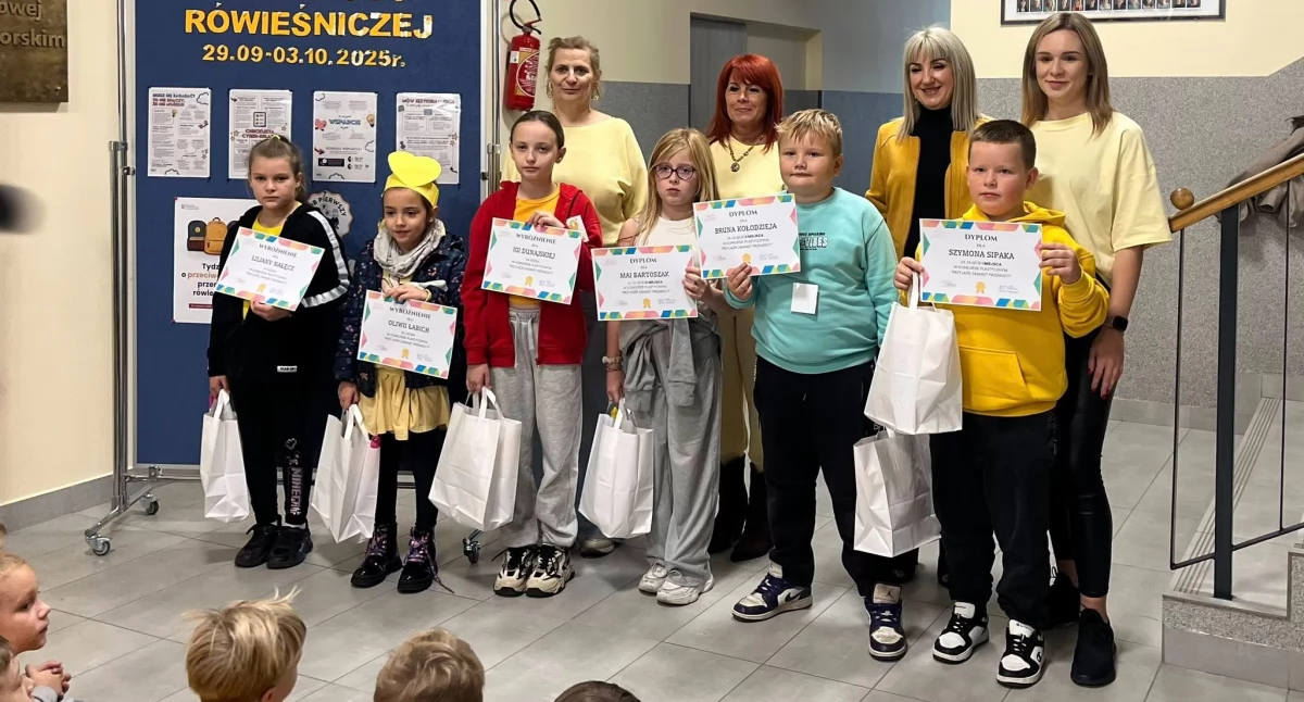 Edukacja, Wszyscy dbają bezpieczeństwo - zdjęcie, fotografia