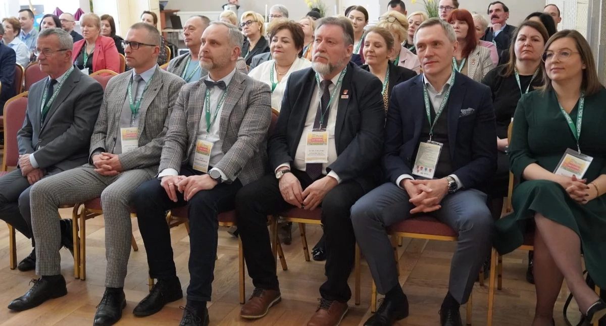 Urzędy, Forum sołtysów - zdjęcie, fotografia