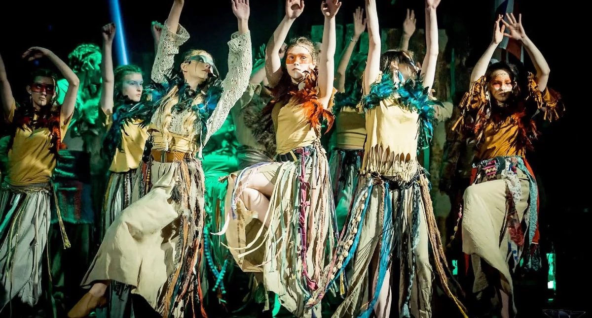 Domy kultury, Kulturalny rozkład jazdy - zdjęcie, fotografia