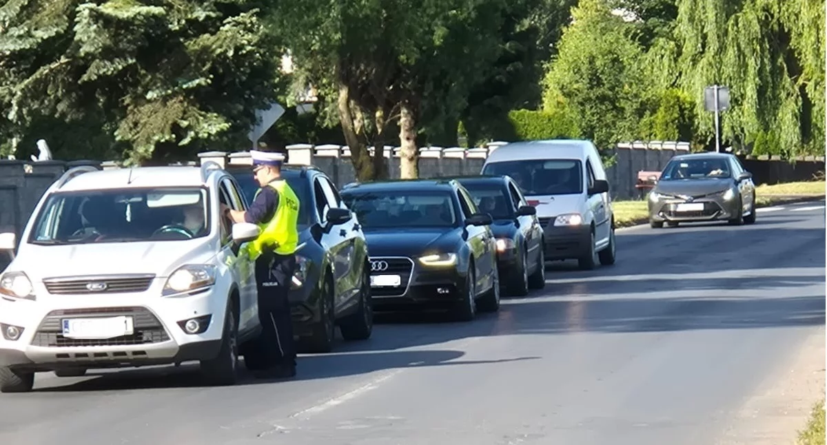 Kronika Kryminalna, Sprawdzili ponad kierowców wszyscy trzeźwi - zdjęcie, fotografia