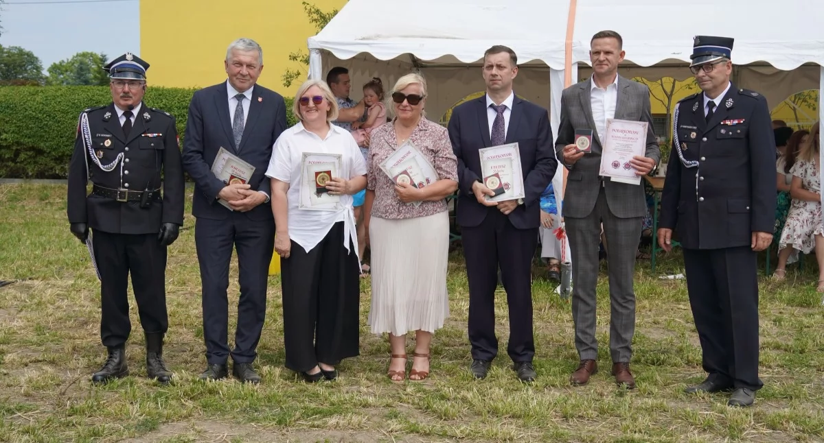 Stowarzyszenia i organizacje, Macikowie działają - zdjęcie, fotografia