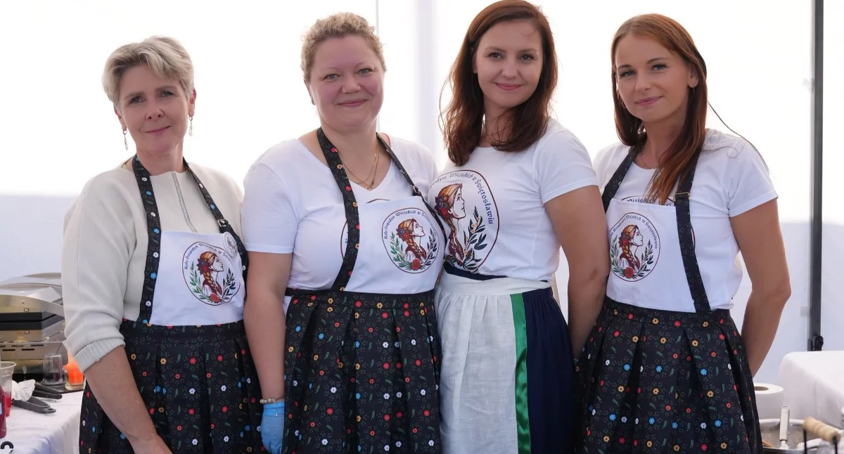 Wydarzenia lokalne, Wielkie świętowanie Elgiszewie [zdjęcia] - zdjęcie, fotografia