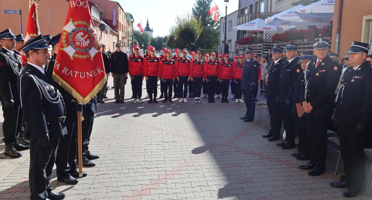 Stowarzyszenia i organizacje, Działają prawie wieku - zdjęcie, fotografia