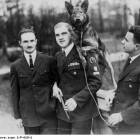 Podróżnicy od lewej: Eugeniusz Smosarski, Jan Wacław Łada i Jerzy Jeliński