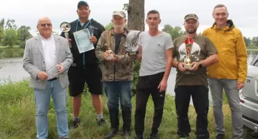 Łowili o puchar starosty