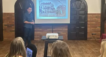 Będzie książka z dawnymi zdjęciami?