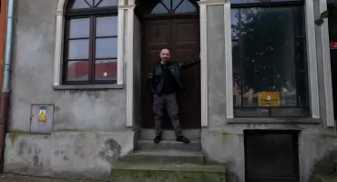 Odkrywanie rodzinnych historii [wywiad]