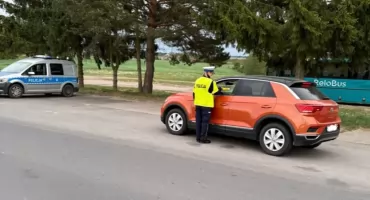 Zaczaili się na pijanych kierowców. Zatrzymali rowerzystę