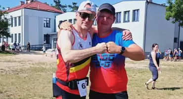 Biegali w Rogowie i Kikole
