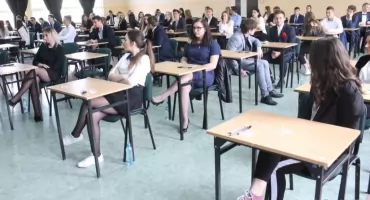 „Dwójka” lepiej niż w kraju